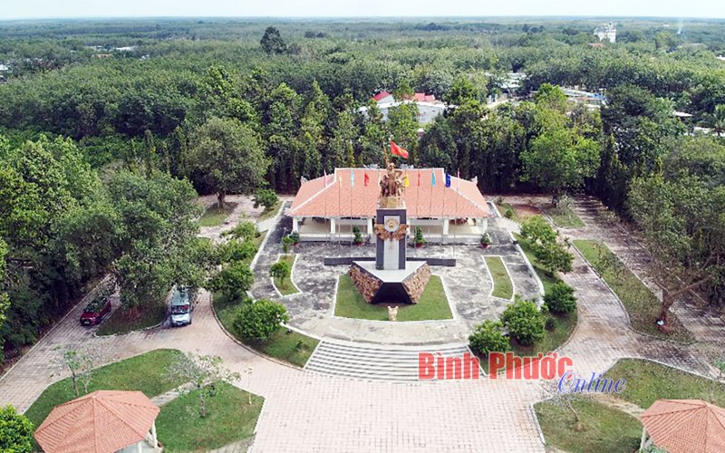 Tàu Ô rực lửa chiến công Tàu Ô rực lửa chiến công