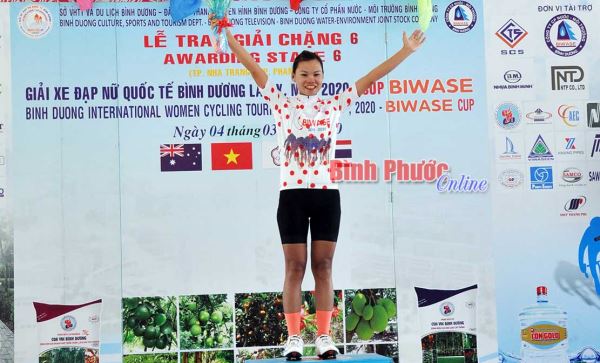 Đinh Thị Như Quỳnh tiếp tục giữ danh hiệu “Nữ hoàng leo núi” Đinh Thị Như Quỳnh tiếp tục giữ danh hiệu “Nữ hoàng leo núi”