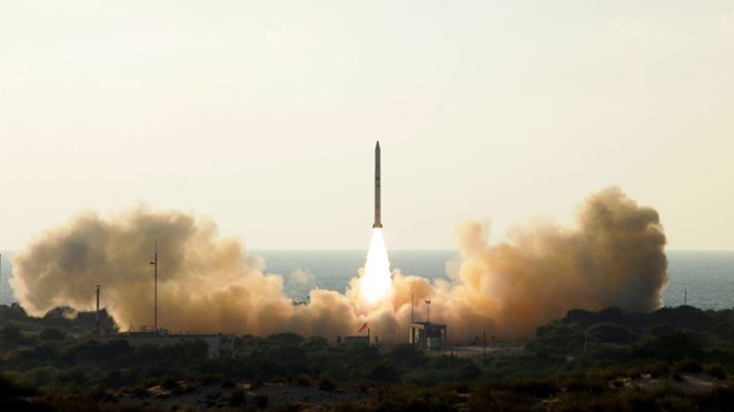 Israel phóng vệ tinh do thám có khả năng thu thập tin từ Iran Israel phóng vệ tinh do thám có khả năng thu thập tin từ Iran