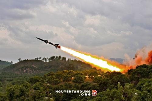 Tiềm lực tên lửa phòng không chủ lực của Việt Nam lắp ráp