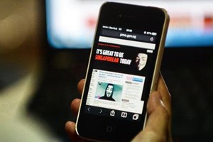 Anonymous tấn công website của Thủ tướng Singapore Anonymous tấn công website của Thủ tướng Singapore