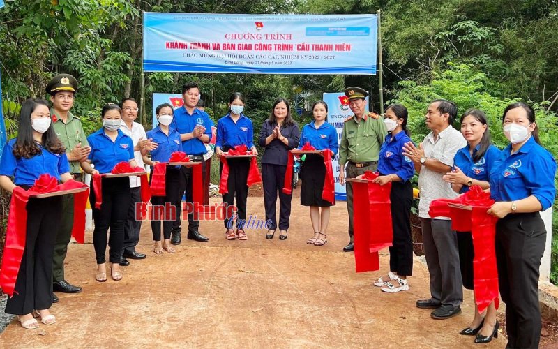 Thanh niên Bình Long góp sức vì cộng đồng