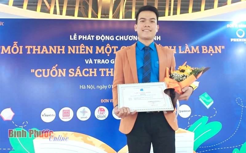 Thanh niên làm bạn với sách Thanh niên làm bạn với sách