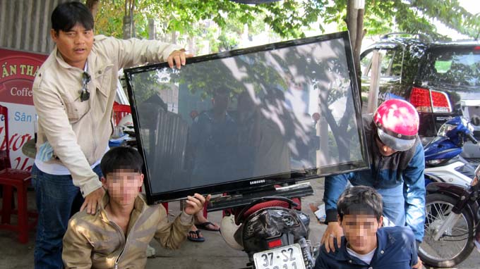 "Hiệp sĩ" không được tự ý dừng xe đối tượng khả nghi "Hiệp sĩ" không được tự ý dừng xe đối tượng khả nghi