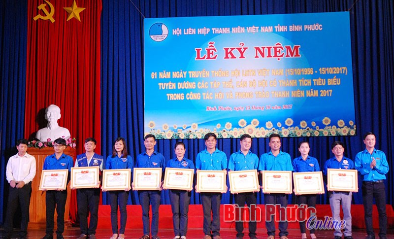Tuyên dương 15 tập thể, thủ lĩnh thanh niên tiêu biểu