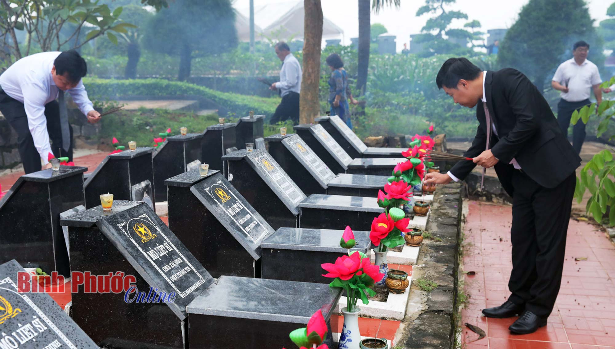 thap_huong_08334831082023.jpg