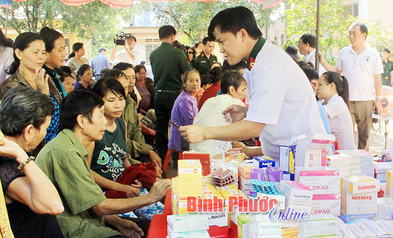 Thay đổi nơi khám, chữa bệnh ban đầu: Người dân Tân Phước rơi vào thế khó! Thay đổi nơi khám, chữa bệnh ban đầu: Người dân Tân Phước rơi vào thế khó!