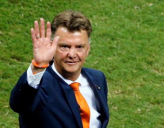 Không có 'lốc', chỉ có sự thán phục cho Van Gaal Không có 'lốc', chỉ có sự thán phục cho Van Gaal