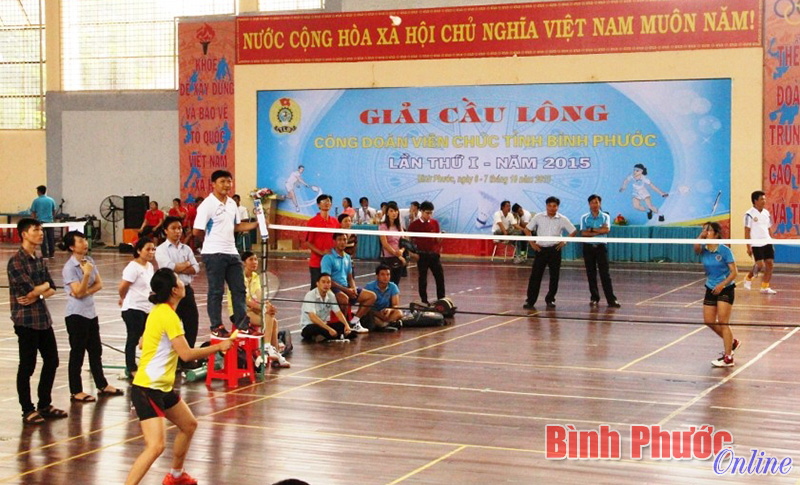 134 vận động viên dự giải cầu lông công đoàn viên chức tỉnh năm 2015
