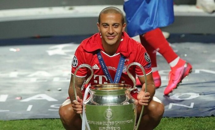 Bayern Munich đồng ý bán tiền vệ Thiago Alcantara cho Liverpool Bayern Munich đồng ý bán tiền vệ Thiago Alcantara cho Liverpool