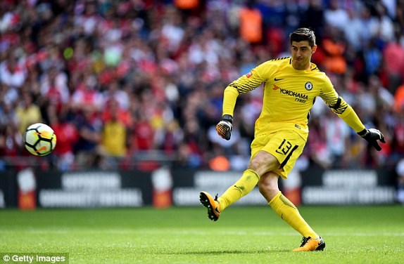 thibautcourtois060807082017085419.JPG