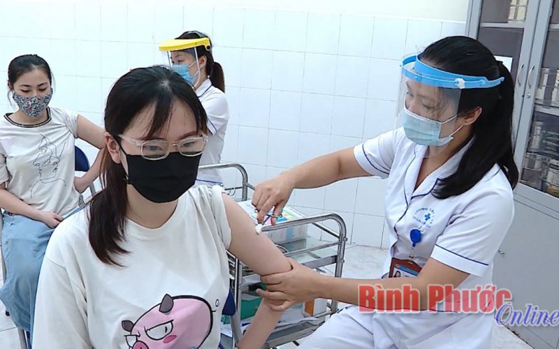 “Thiên thần áo trắng”