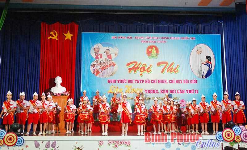 Thi nghi thức đội và liên hoan trống kèn toàn tỉnh lần thứ II