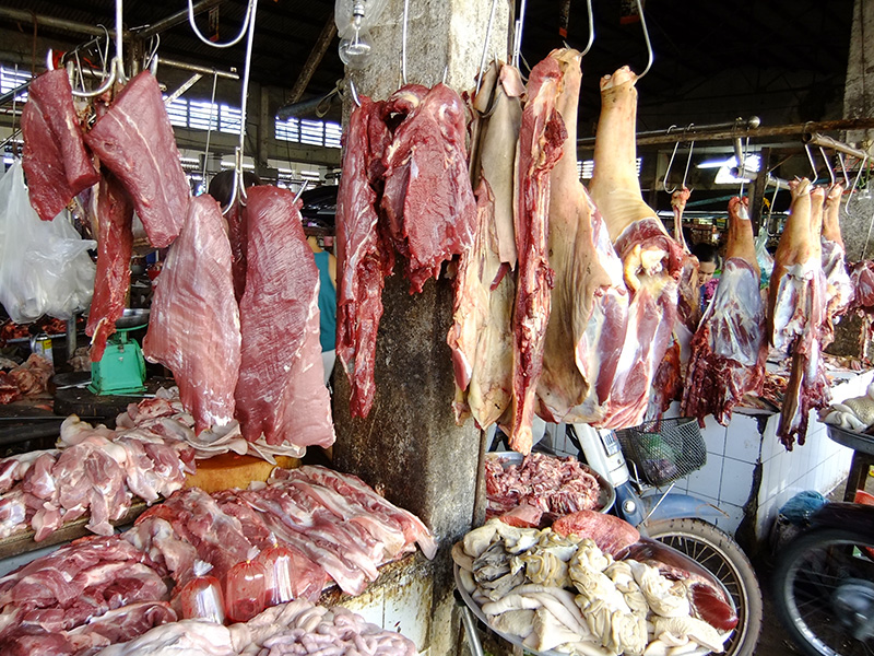 Bán thịt không dấu kiểm soát sẽ bị phạt đến 50 triệu Bán thịt không dấu kiểm soát sẽ bị phạt đến 50 triệu