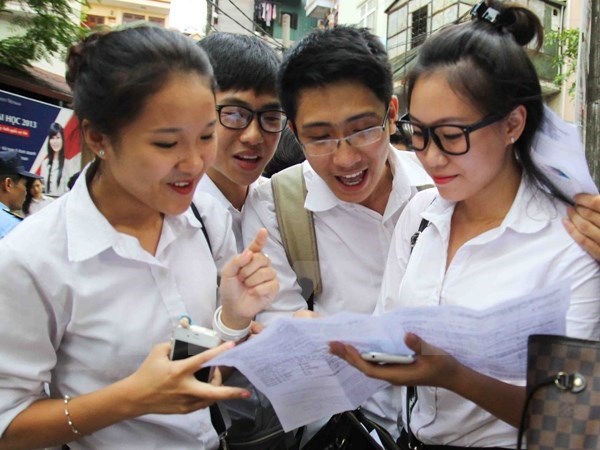 Bộ Giáo dục trần tình về việc thí điểm dạy tiếng Nga, tiếng Trung