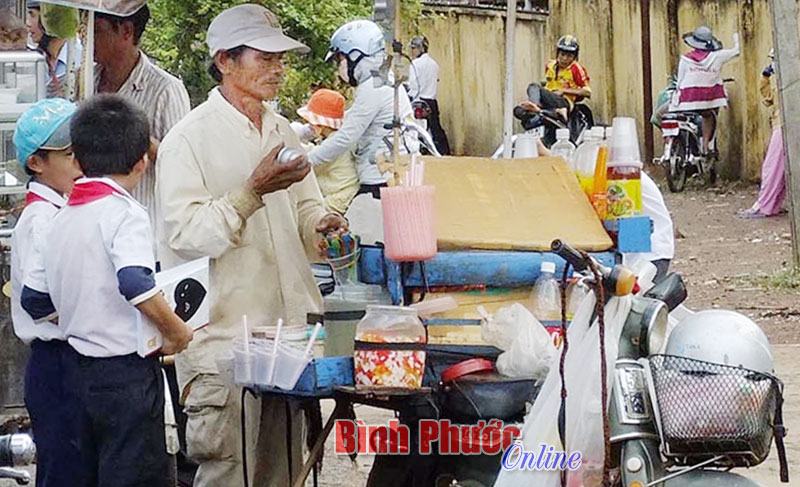 Thực phẩm bẩn tấn công học đường: Hiểm họa khôn lường
