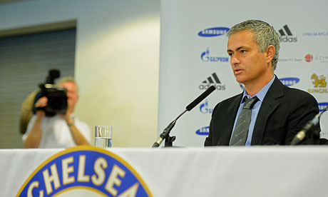Jose Mourinho có biệt danh mới là "Người hạnh phúc"