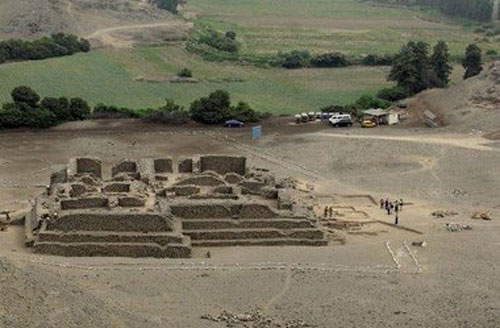 Ngôi đền 5.000 năm tuổi ở Peru Ngôi đền 5.000 năm tuổi ở Peru