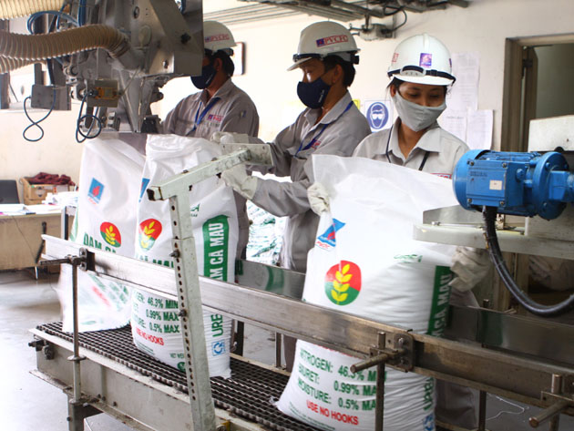 Lập lại trật tự trong sản xuất và kinh doanh phân bón Lập lại trật tự trong sản xuất và kinh doanh phân bón