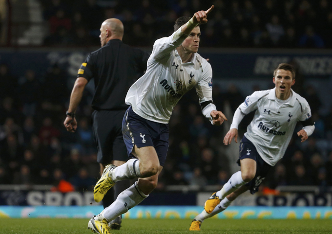 Gareth Bale tỏa sáng đưa Tottenham vào tốp 3 Gareth Bale tỏa sáng đưa Tottenham vào tốp 3