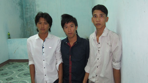 Bắt băng cướp chuyên “ăn hàng” lúc rạng sáng Bắt băng cướp chuyên “ăn hàng” lúc rạng sáng