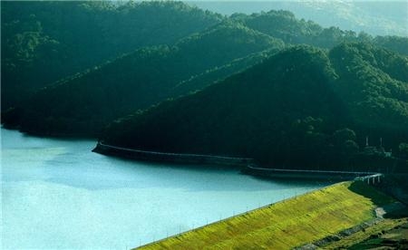 Lâm Đồng cần chấn chỉnh trật tự các điểm du lịch