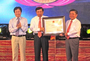 “Dân ca Ví dặm” là Di sản Văn hóa cấp quốc gia “Dân ca Ví dặm” là Di sản Văn hóa cấp quốc gia