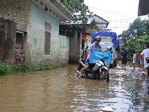 Mưa lũ đã làm 35 người chết, mất tích và bị thương Mưa lũ đã làm 35 người chết, mất tích và bị thương