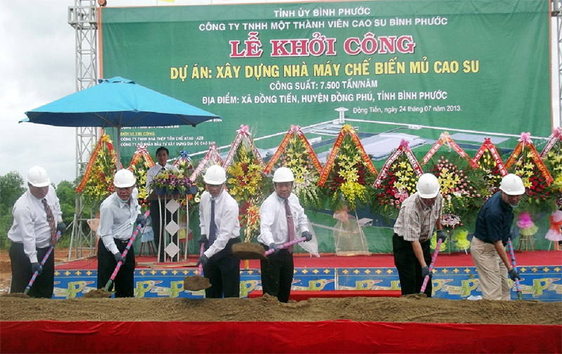 Công ty TNHH MTV cao su Bình Phước: Khởi công xây dựng nhà máy chế biến mủ cao su công suất 7.500 tấn/năm Công ty TNHH MTV cao su Bình Phước: Khởi công xây dựng nhà máy chế biến mủ cao su công suất 7.500 tấn/năm