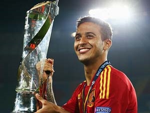 Thiago Alcantara đồng ý gia nhập Manchester United?