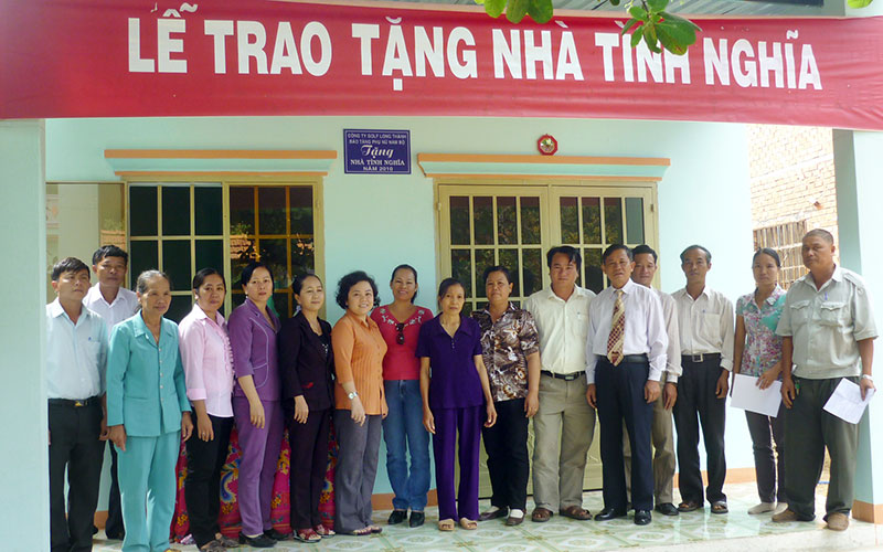 Đồng Phú hướng đến không còn hộ nghèo là người có công