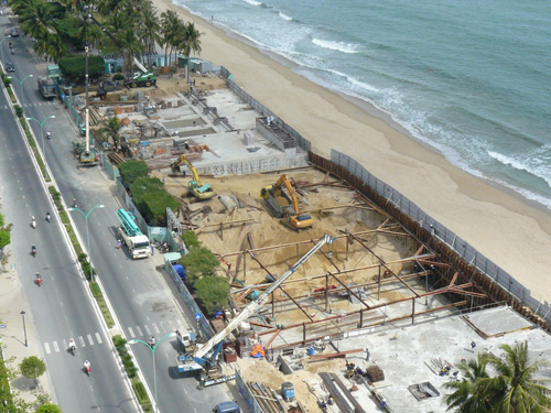 Phá nát vịnh Nha Trang Phá nát vịnh Nha Trang