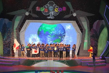 Đội Robocon Nhật Bản giành chức vô địch năm 2013 Đội Robocon Nhật Bản giành chức vô địch năm 2013