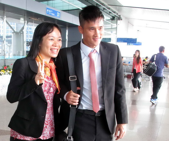 Công Vinh đã có mặt tại Nhật Bản Công Vinh đã có mặt tại Nhật Bản
