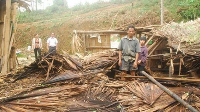 Áp thấp nhiệt đới suy yếu thành một vùng áp thấp