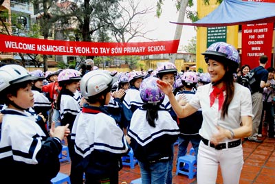 Thực hiện đợt hoạt động cao điểm bảo đảm trật tự ATGT Thực hiện đợt hoạt động cao điểm bảo đảm trật tự ATGT