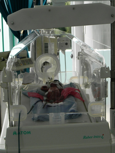 Vụ ‘trẻ sơ sinh suýt bị chôn sống’: Cháu bé đã tử vong Vụ ‘trẻ sơ sinh suýt bị chôn sống’: Cháu bé đã tử vong