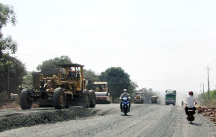 Quốc lộ 14 đang được hồi sinh Quốc lộ 14 đang được hồi sinh