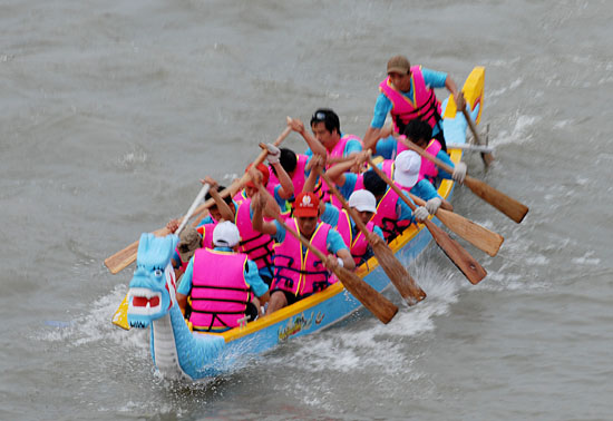 Giải đua thuyền truyền thống 2013 tại TPHCM Giải đua thuyền truyền thống 2013 tại TPHCM