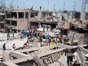2.630 người thương vong vụ sập nhà ở Bangladesh 2.630 người thương vong vụ sập nhà ở Bangladesh