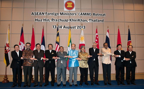 ASEAN nhất trí về Bộ quy tắc ứng xử biển Đông ASEAN nhất trí về Bộ quy tắc ứng xử biển Đông