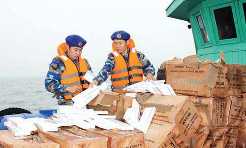 Đề xuất tăng thuế thuốc lá lên 200% để hạn chế tiêu dùng Đề xuất tăng thuế thuốc lá lên 200% để hạn chế tiêu dùng