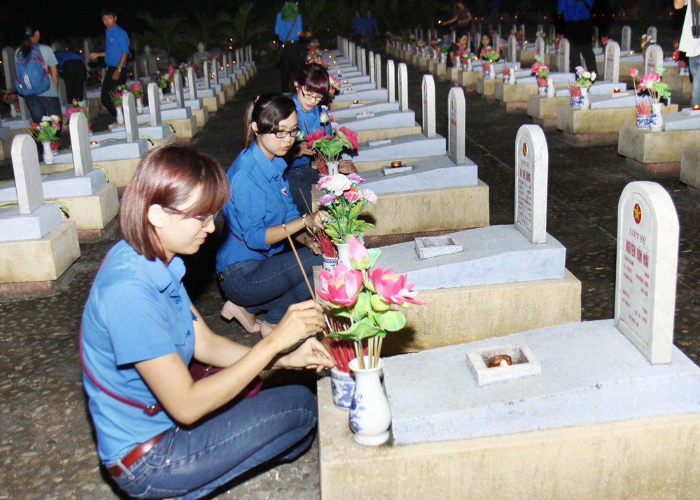 thuongbinhlietsy1427072015103919.jpg