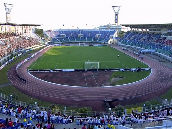 thuwunnastadium19112016065404.jpg