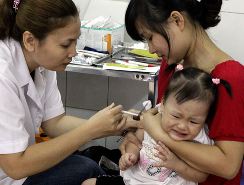 Chiến dịch tiêm miễn phí văcxin sởi - rubella lớn nhất Việt Nam