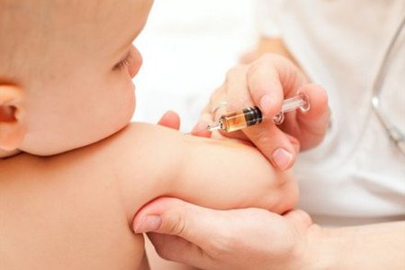 Tiêm vắc-xin sởi-rubella từ tháng 10-2014 Tiêm vắc-xin sởi-rubella từ tháng 10-2014