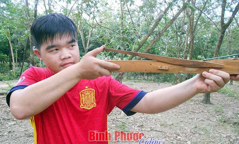 Hai cây nỏ “vàng” ở Đồng Phú