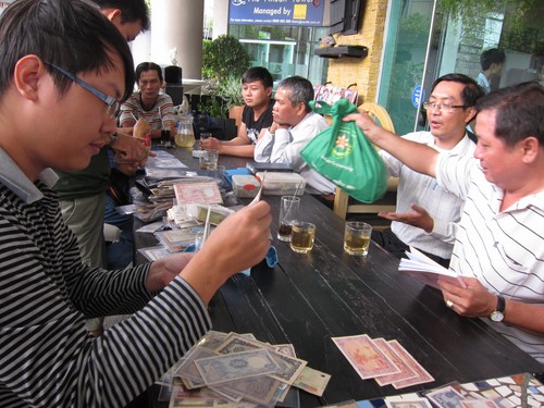 tiengiay1019062014042656.JPG