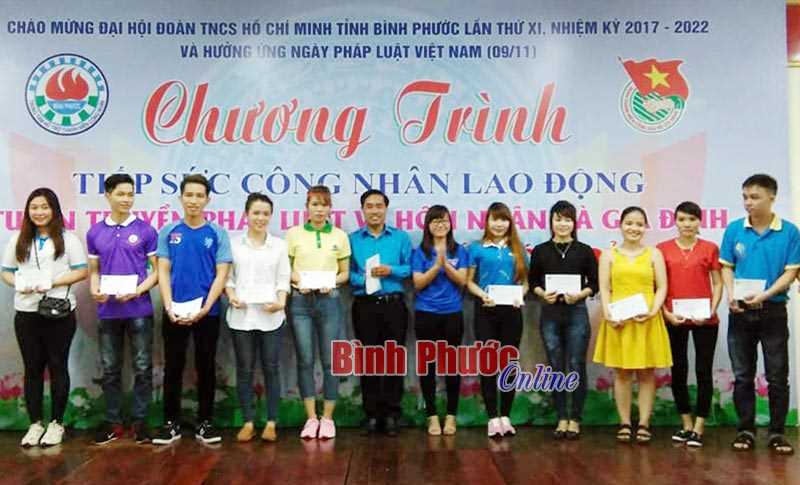 Tiếp sức công nhân lao động