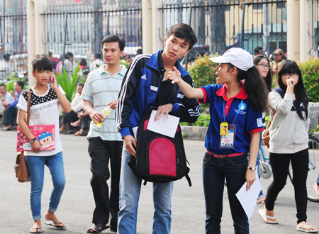 Trên 600.000 thí sinh làm thủ tục dự thi Trên 600.000 thí sinh làm thủ tục dự thi